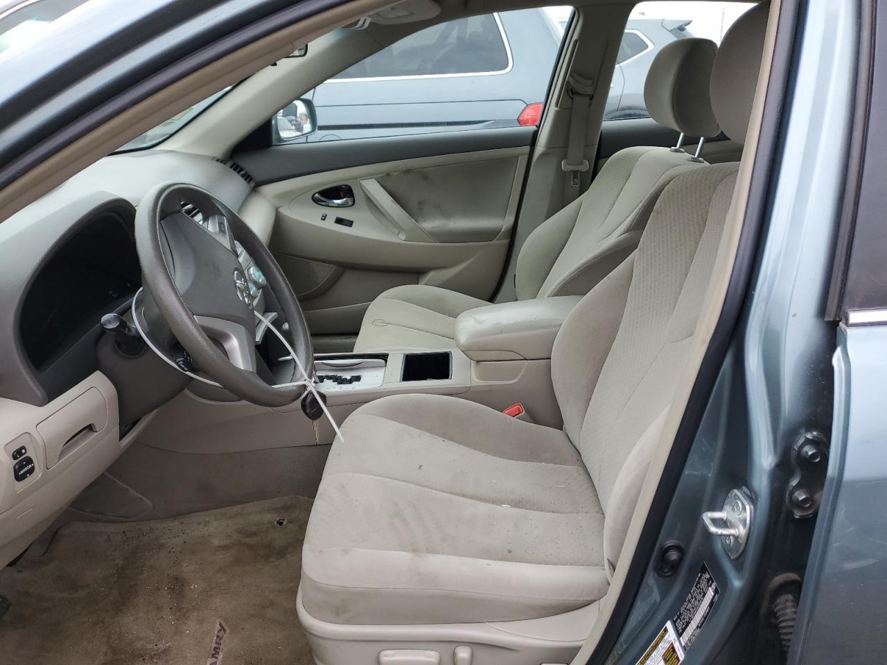 2009 Toyota Camry - Image 7