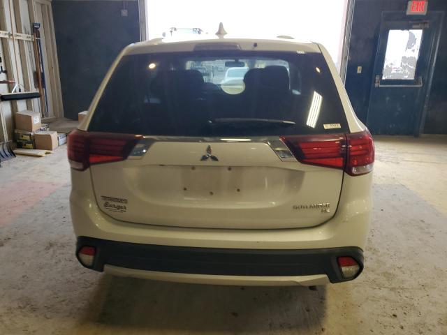  MITSUBISHI OUTLANDER 2017 Білий