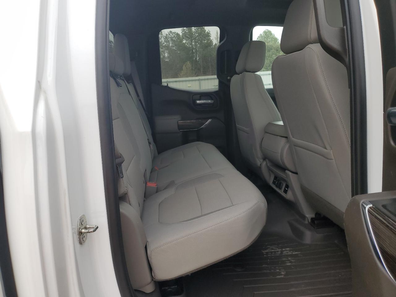 2019 GMC Sierra - Image 10