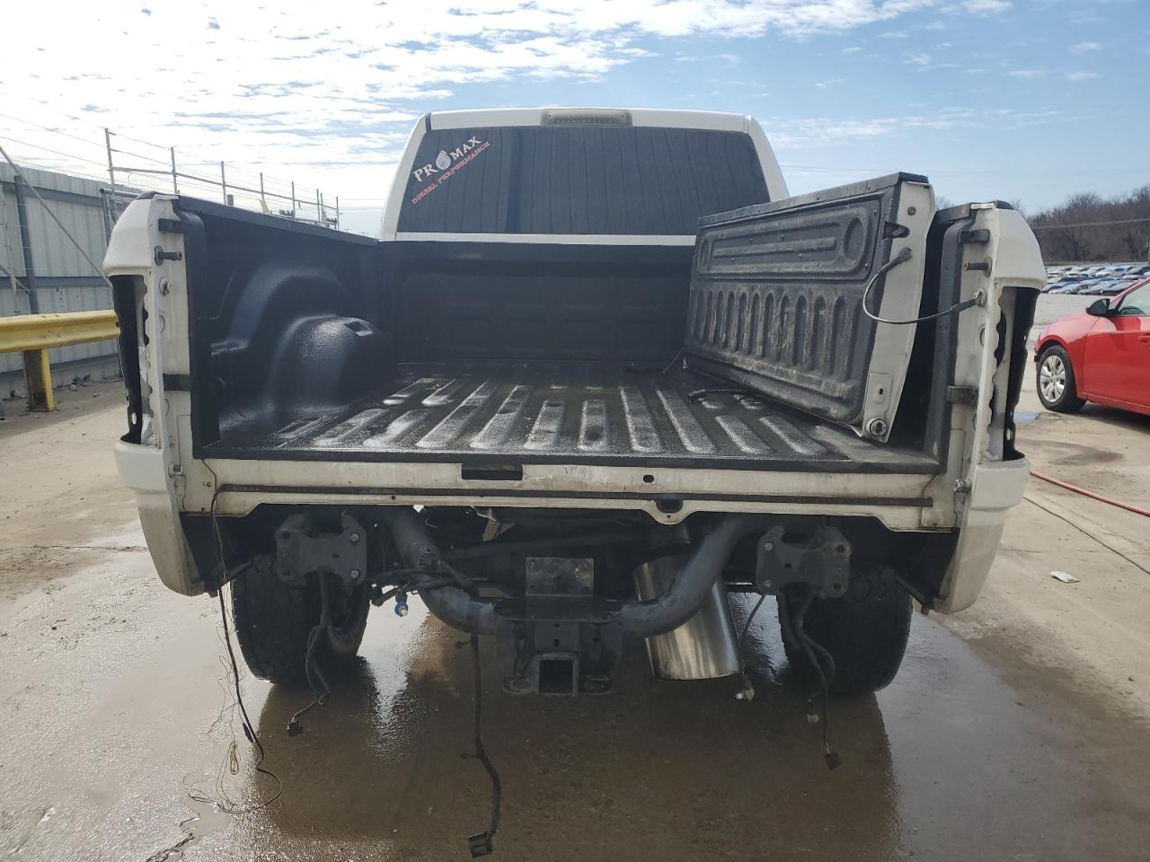 2015 RAM 2500 - Image 6