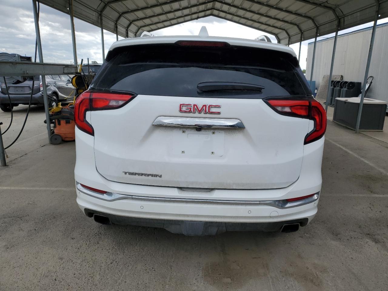 2019 GMC Terrain - Image 6