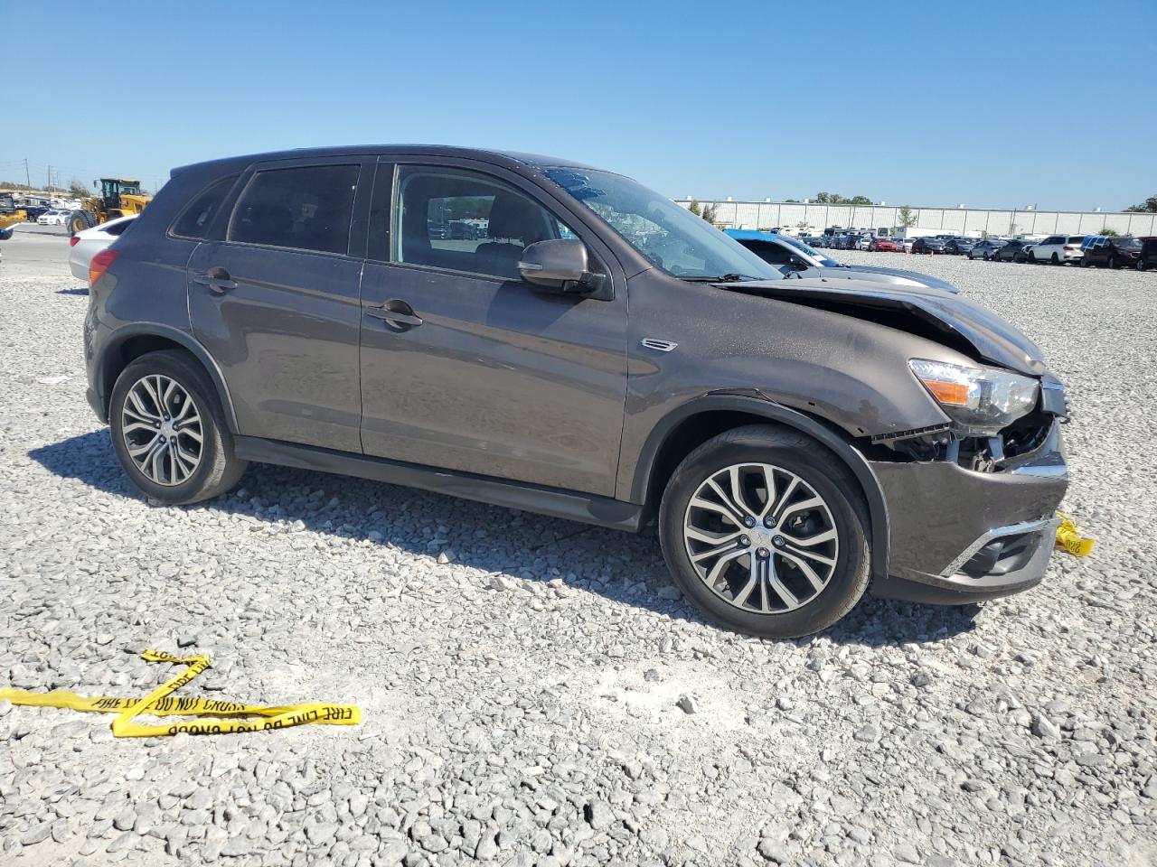 2017 Mitsubishi Outlander - Image 4
