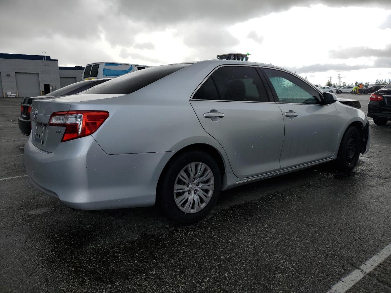 2012 Toyota Camry - Image 3