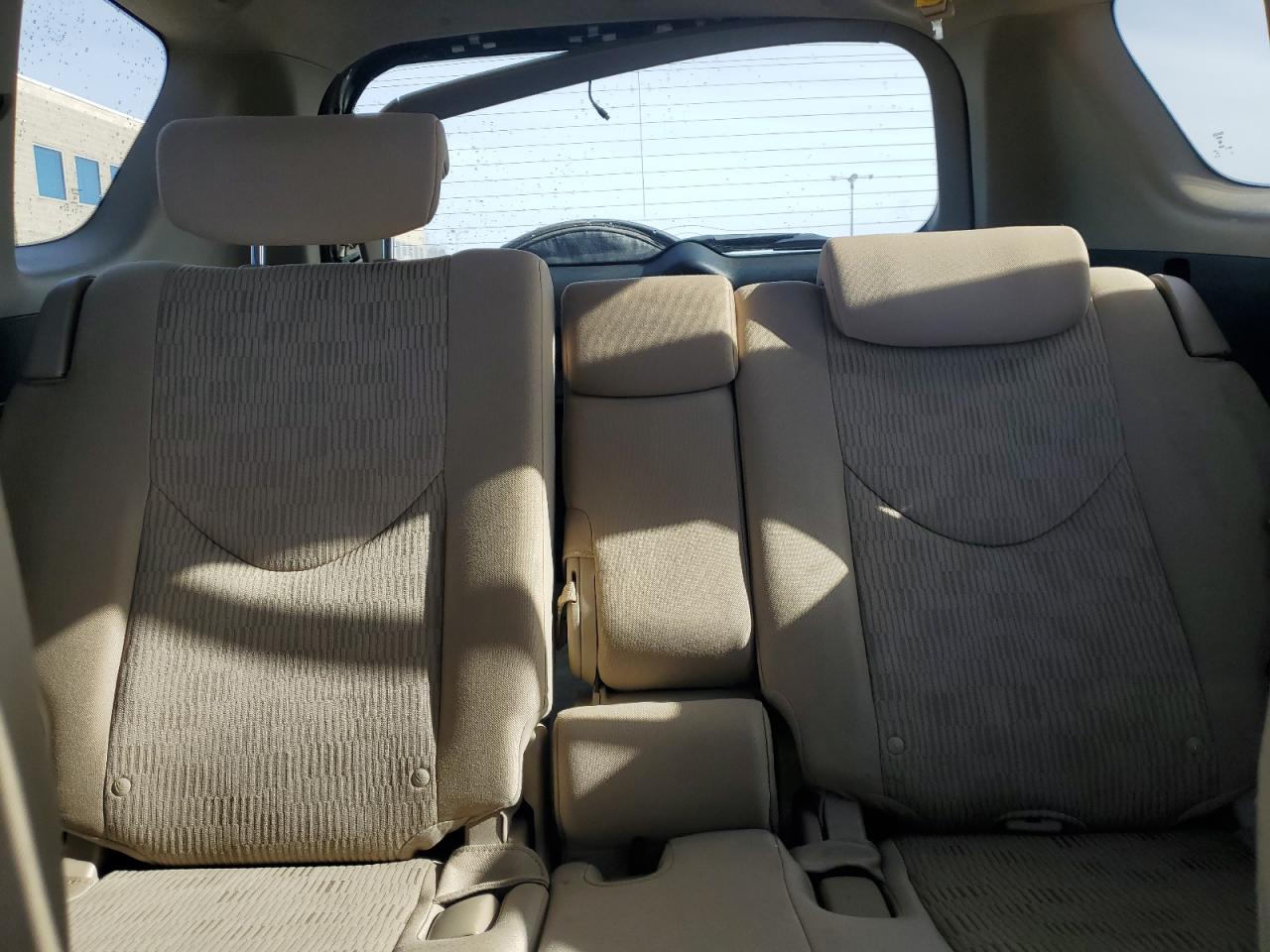 2011 Toyota RAV 4 - Image 10