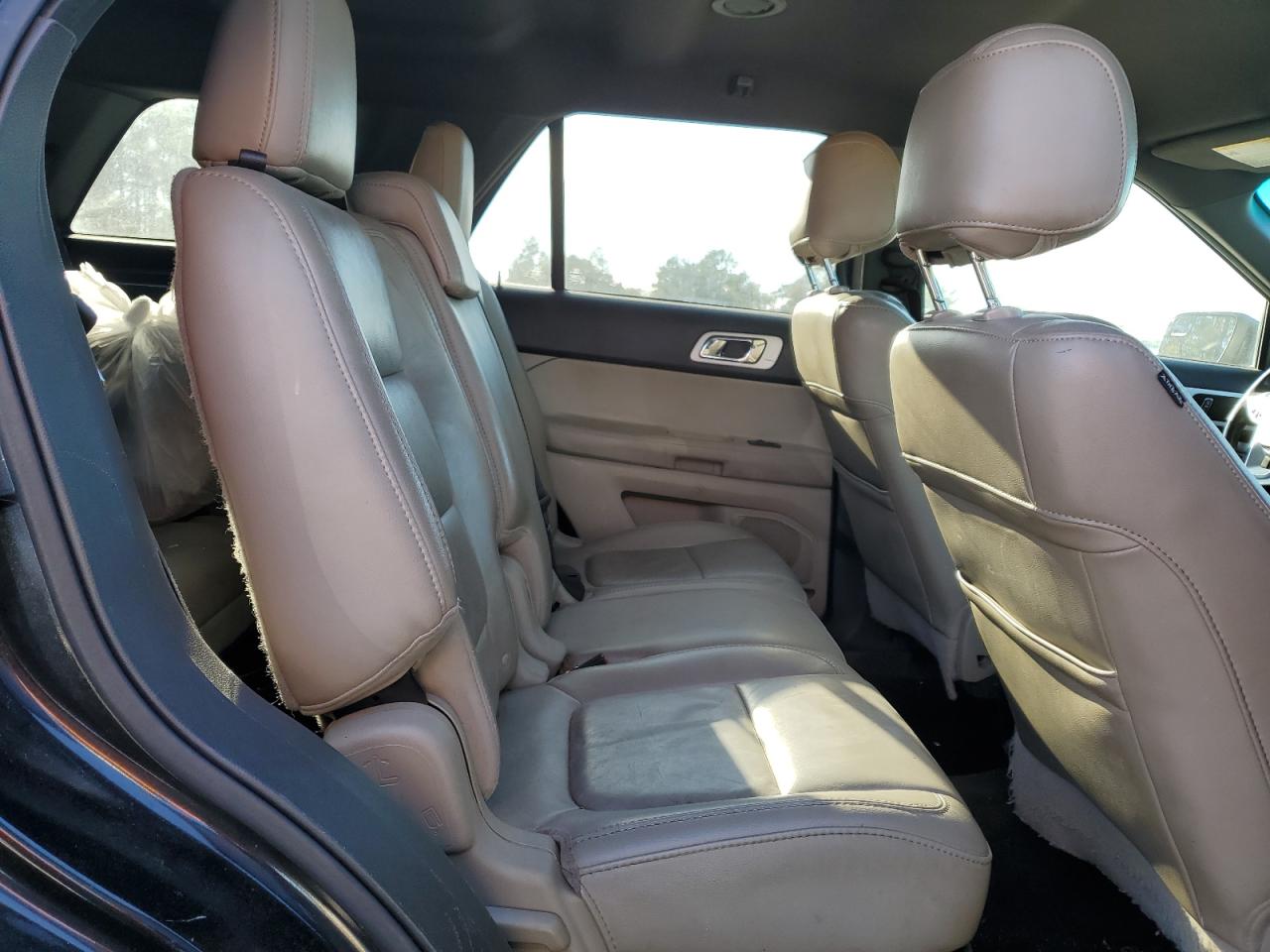 2013 Ford Explorer - Image 11