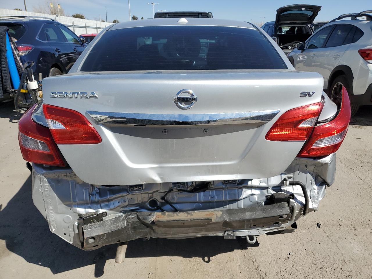 2018 Nissan Sentra - Image 6