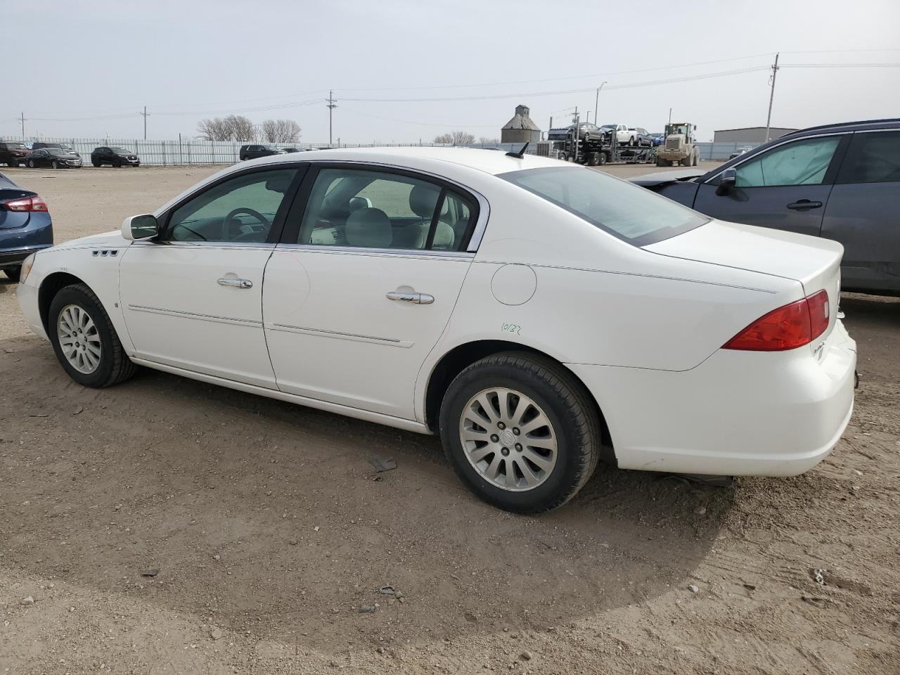 2006 Buick Lucerne - Image 2