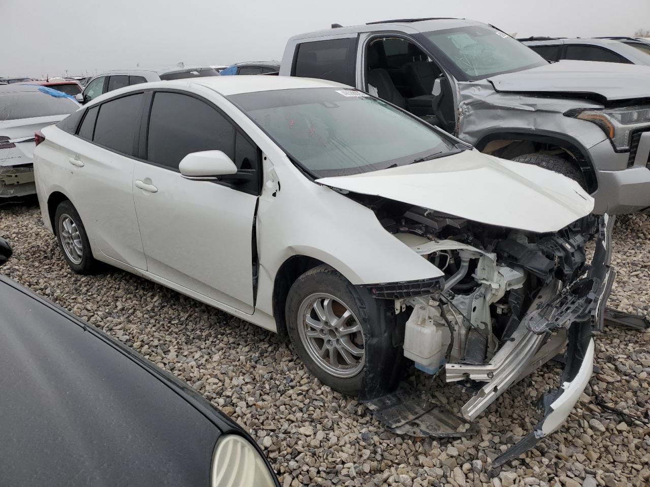 2019 Toyota Prius - Image 4