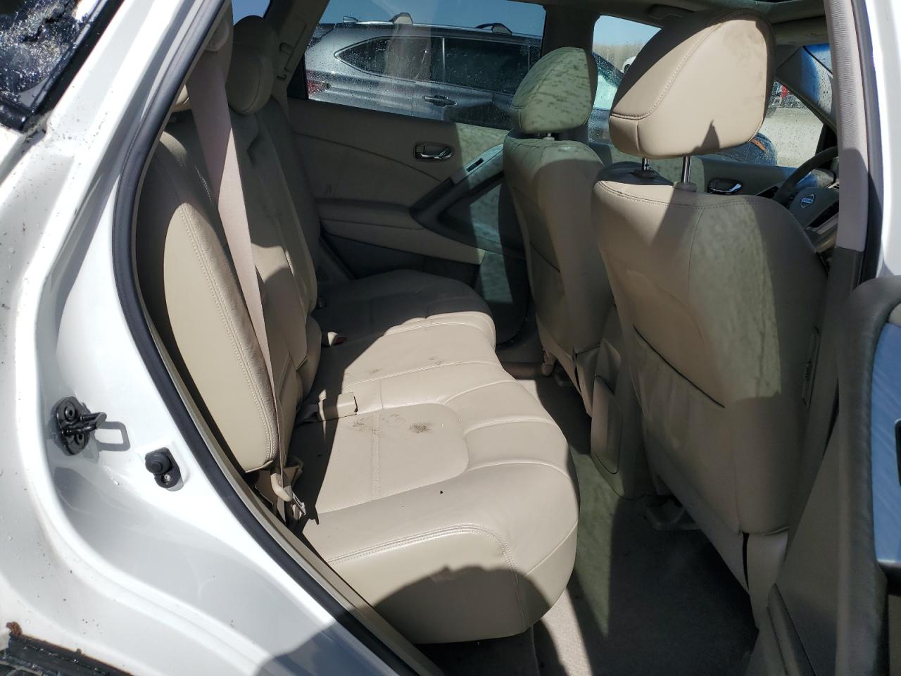 2012 Nissan Murano - Image 10
