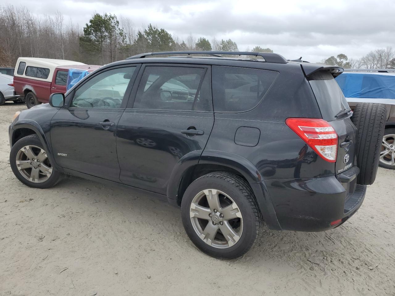 2010 Toyota RAV 4 - Image 2