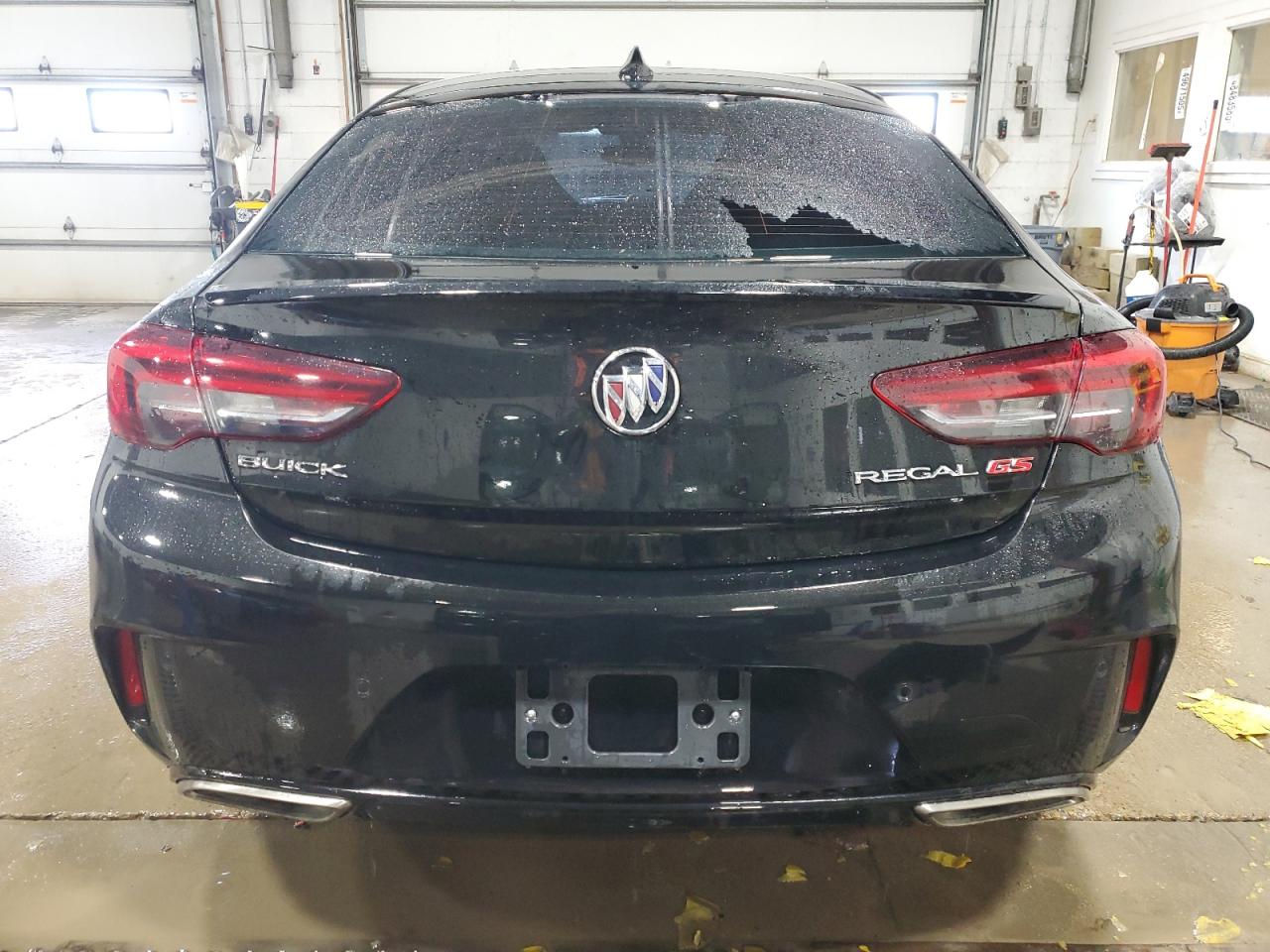 2018 Buick Regal - Image 6