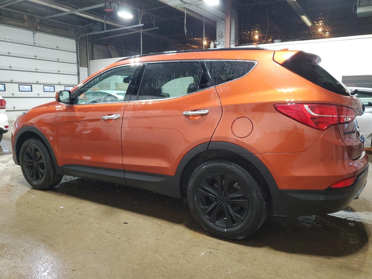 2016 Hyundai Santa Fe - Image 2