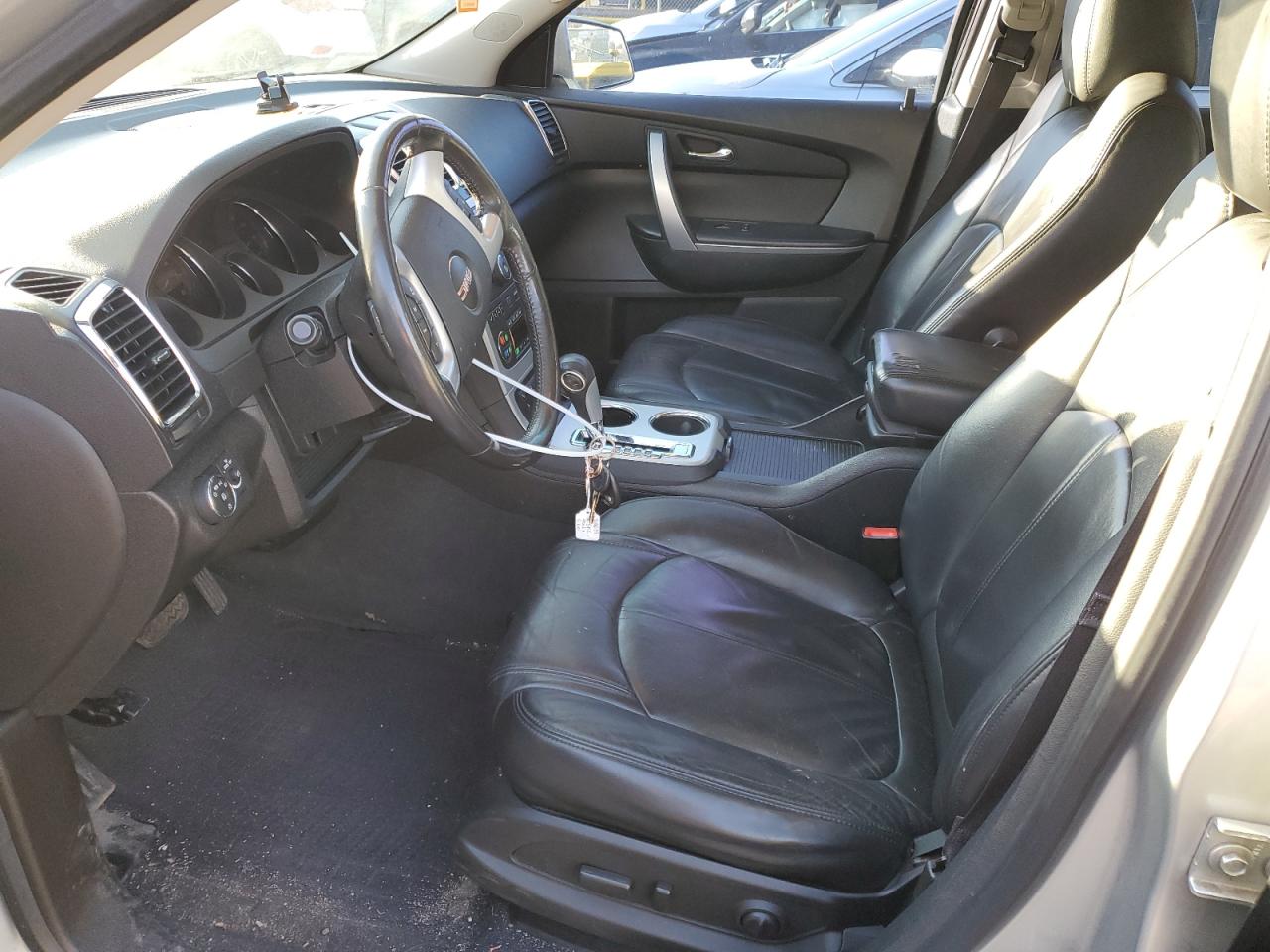 2012 GMC Acadia - Image 7
