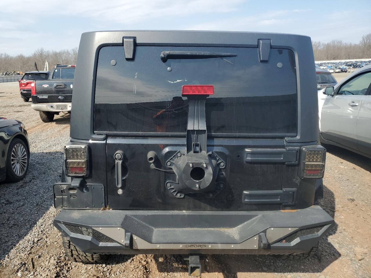 2017 Jeep Wrangler - Image 6