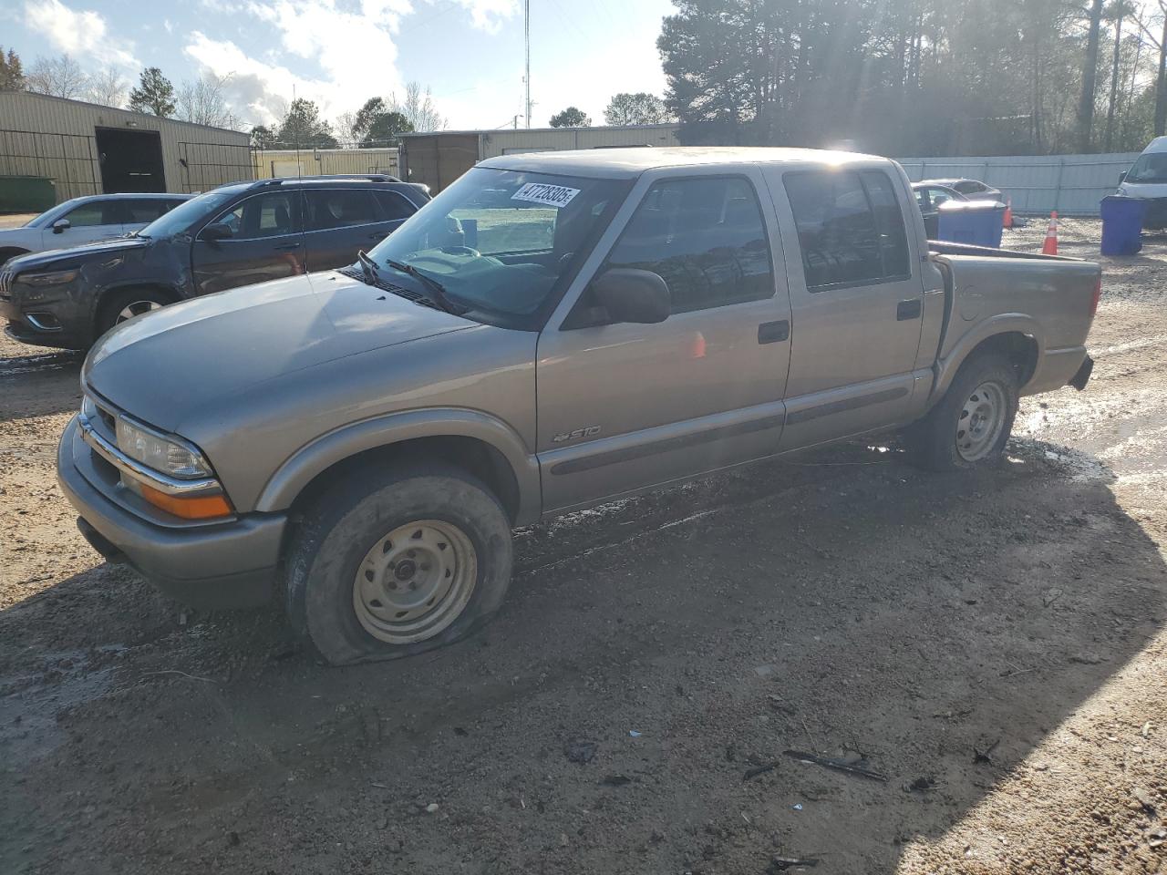 2003 Chevrolet S-10 Pickup - Image 1