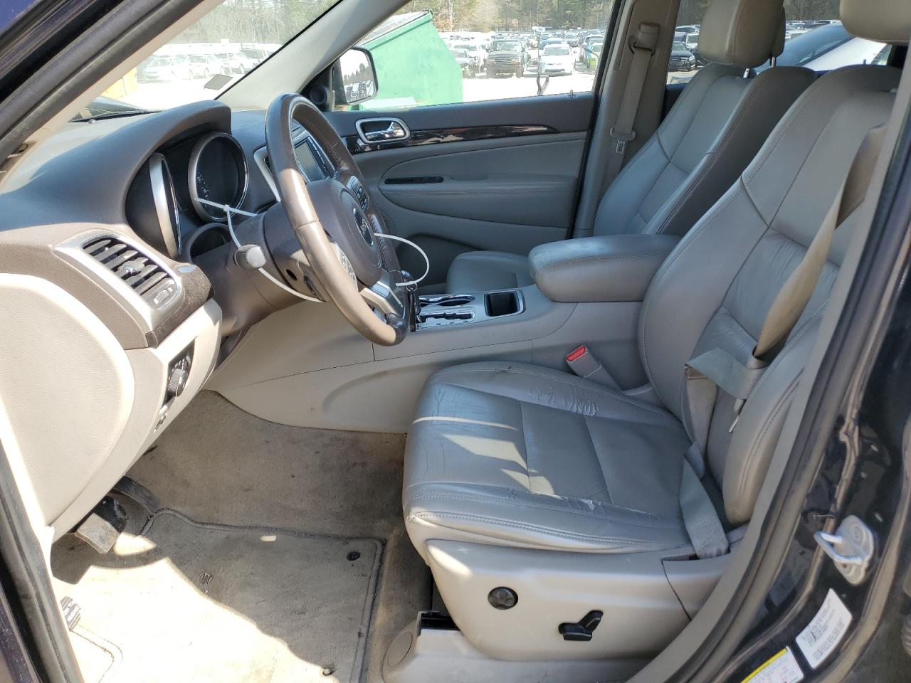 2011 Jeep Grand Cherokee - Image 7