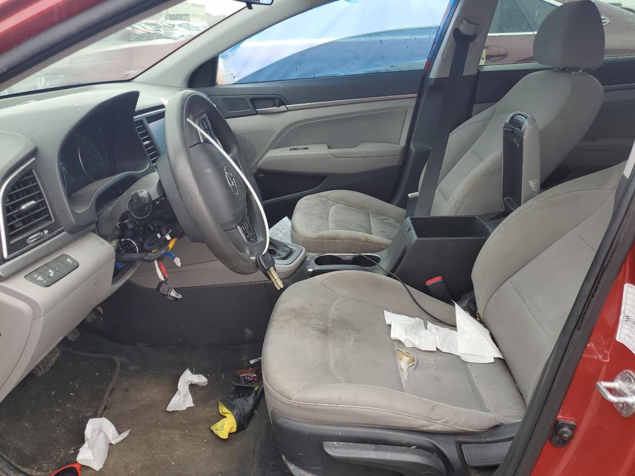 2018 Hyundai Elantra - Image 7