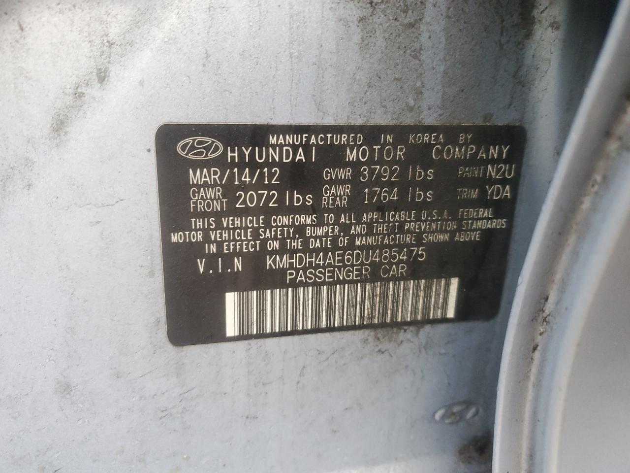 2013 Hyundai Elantra - Image 12