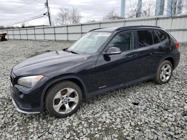  BMW X1 2015 Черный