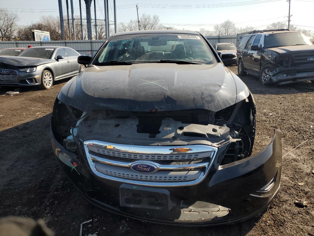 2012 Ford Taurus - Image 5