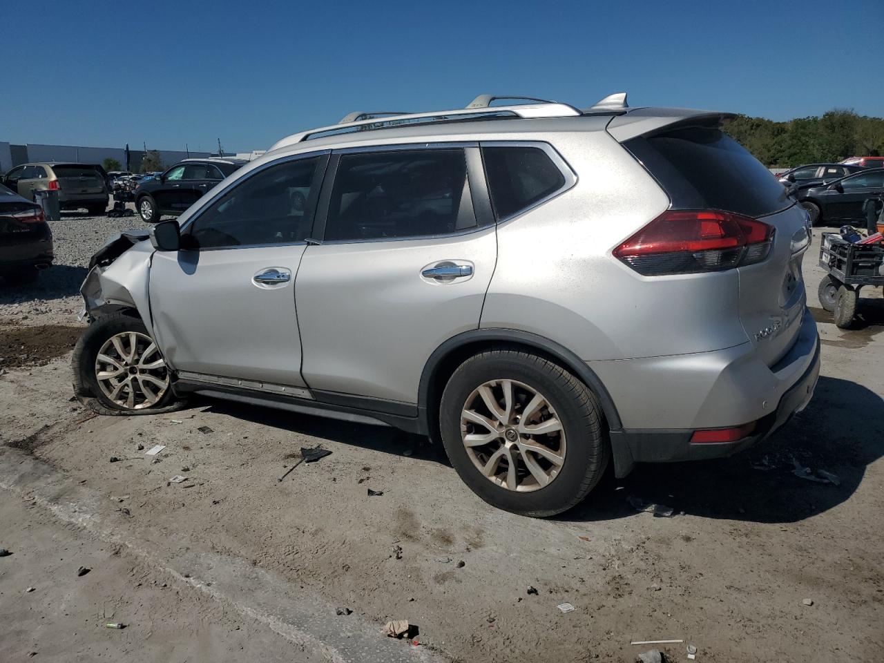 JN8AT2MT9KW252085 NISSAN ROGUE 2019