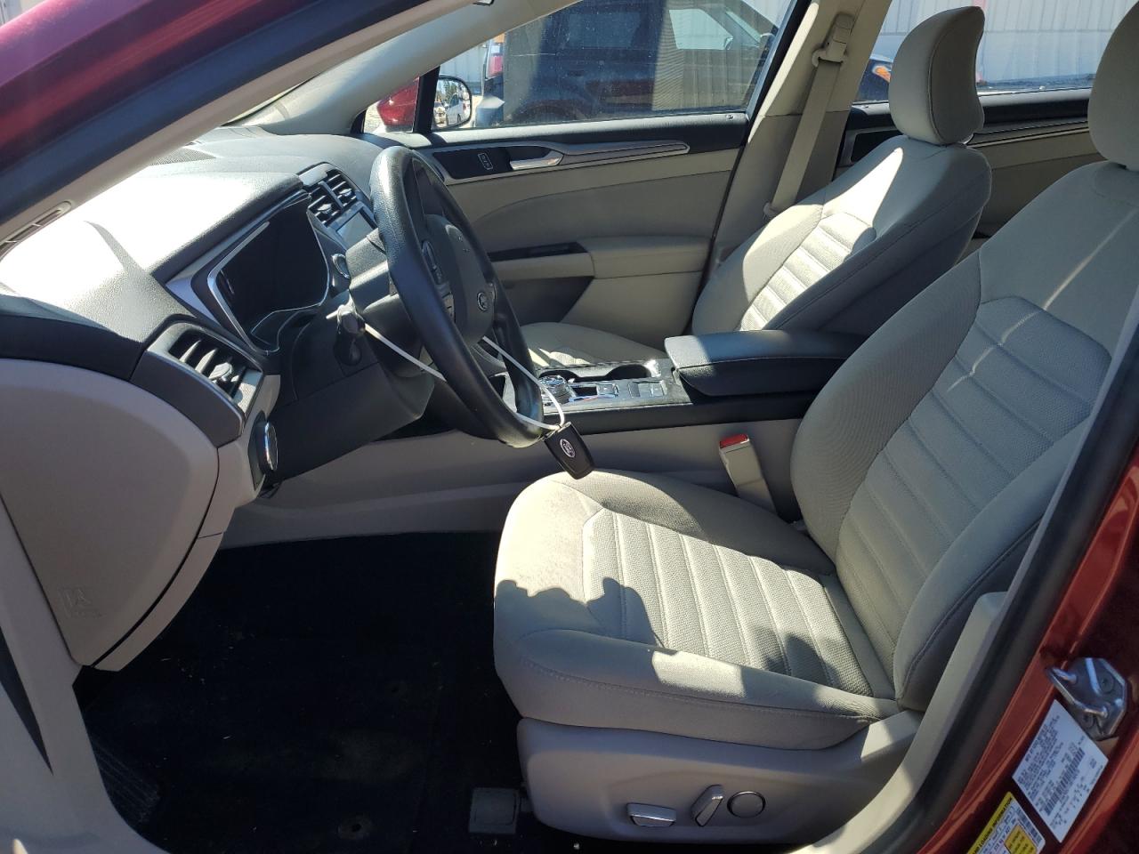 3FA6P0H71HR198970 FORD FUSION 2017
