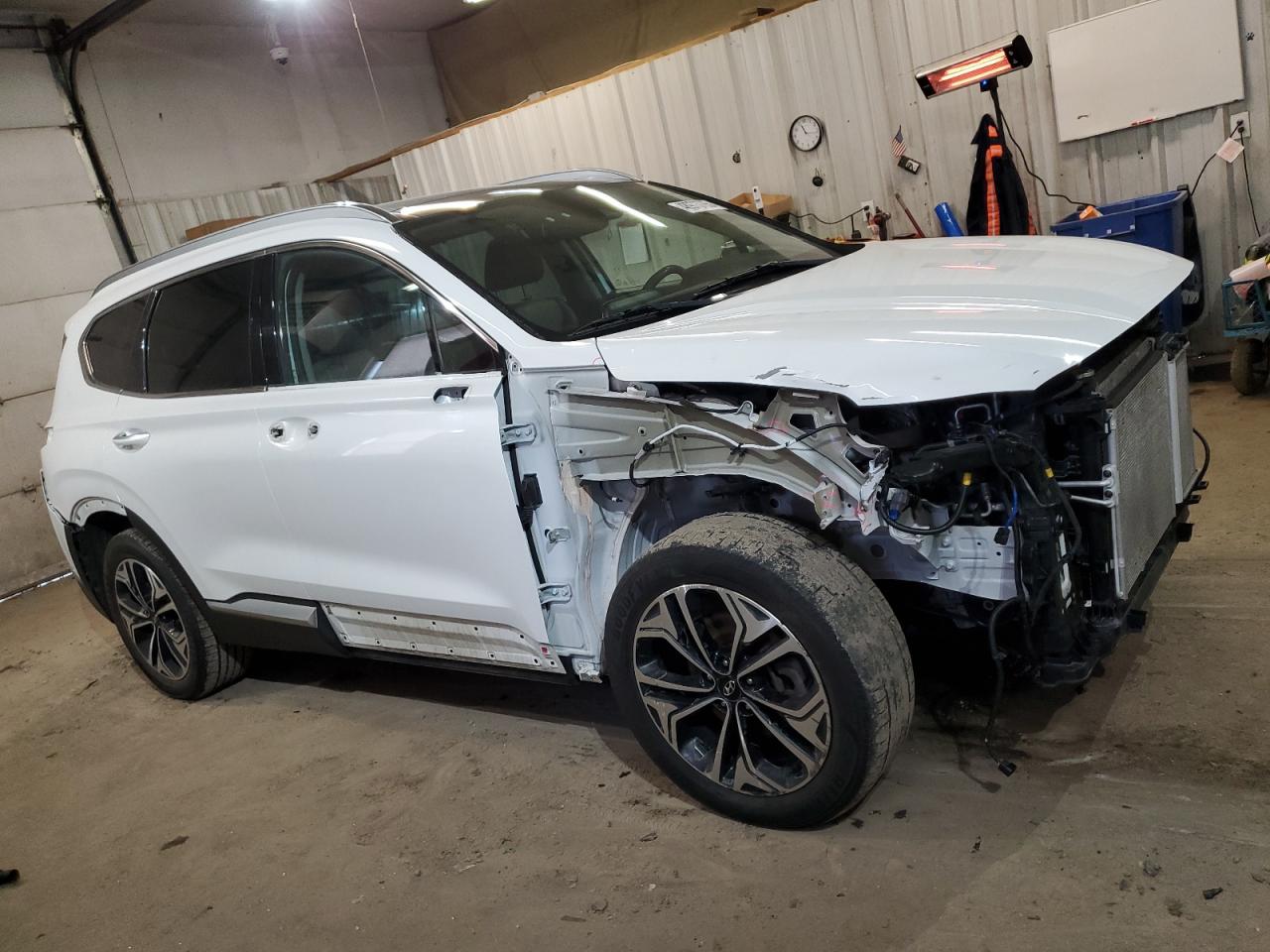 2019 Hyundai Santa Fe - Image 4