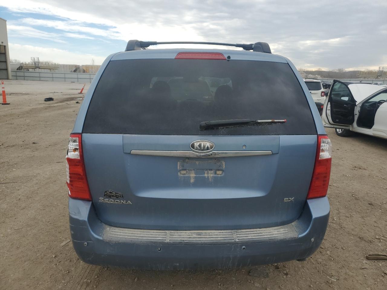 2006 Kia Sedona Ex VIN: KNDMB233166081576 Lot: 50330895