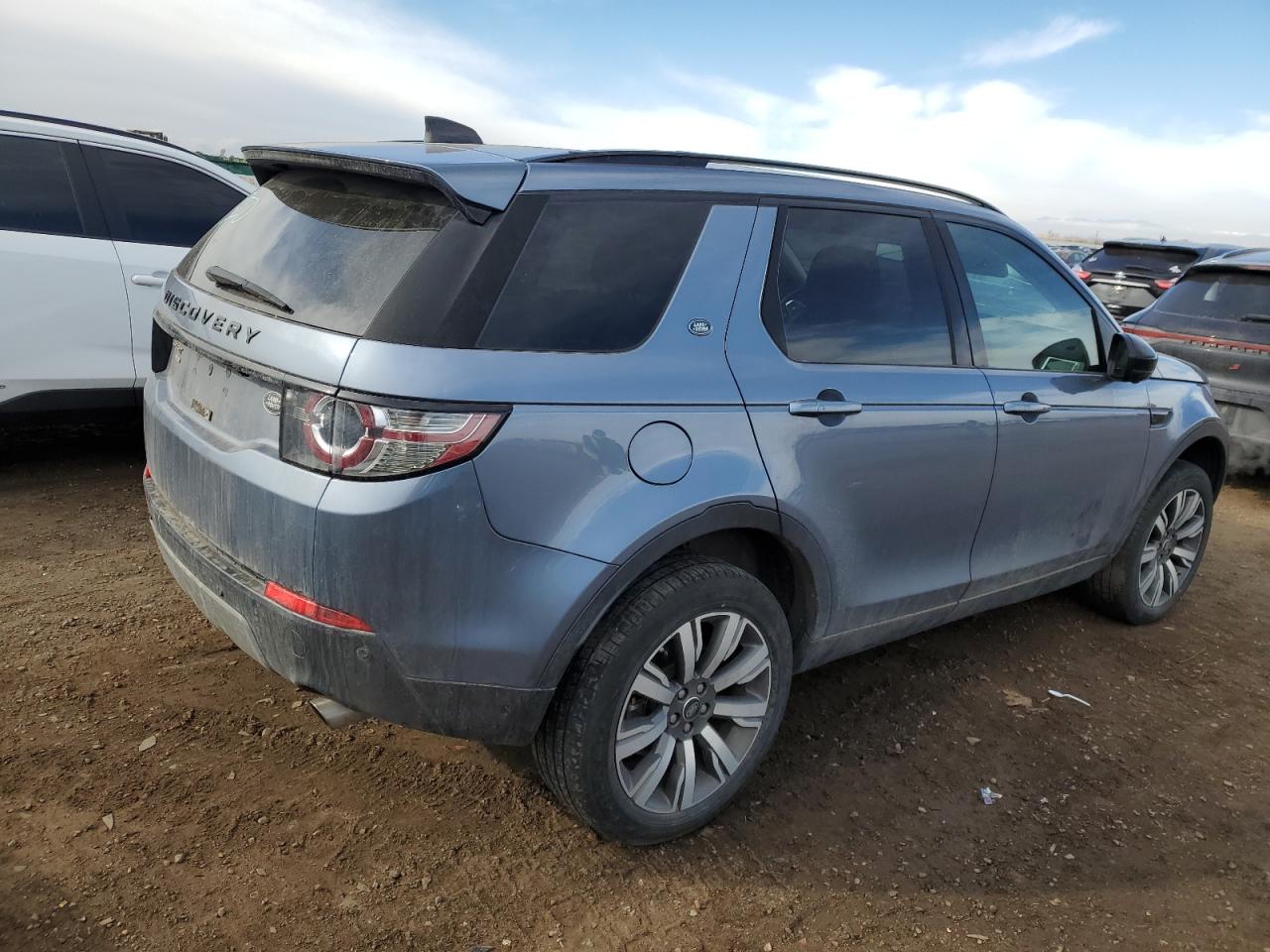 2019 Land Rover Discovery - Image 3