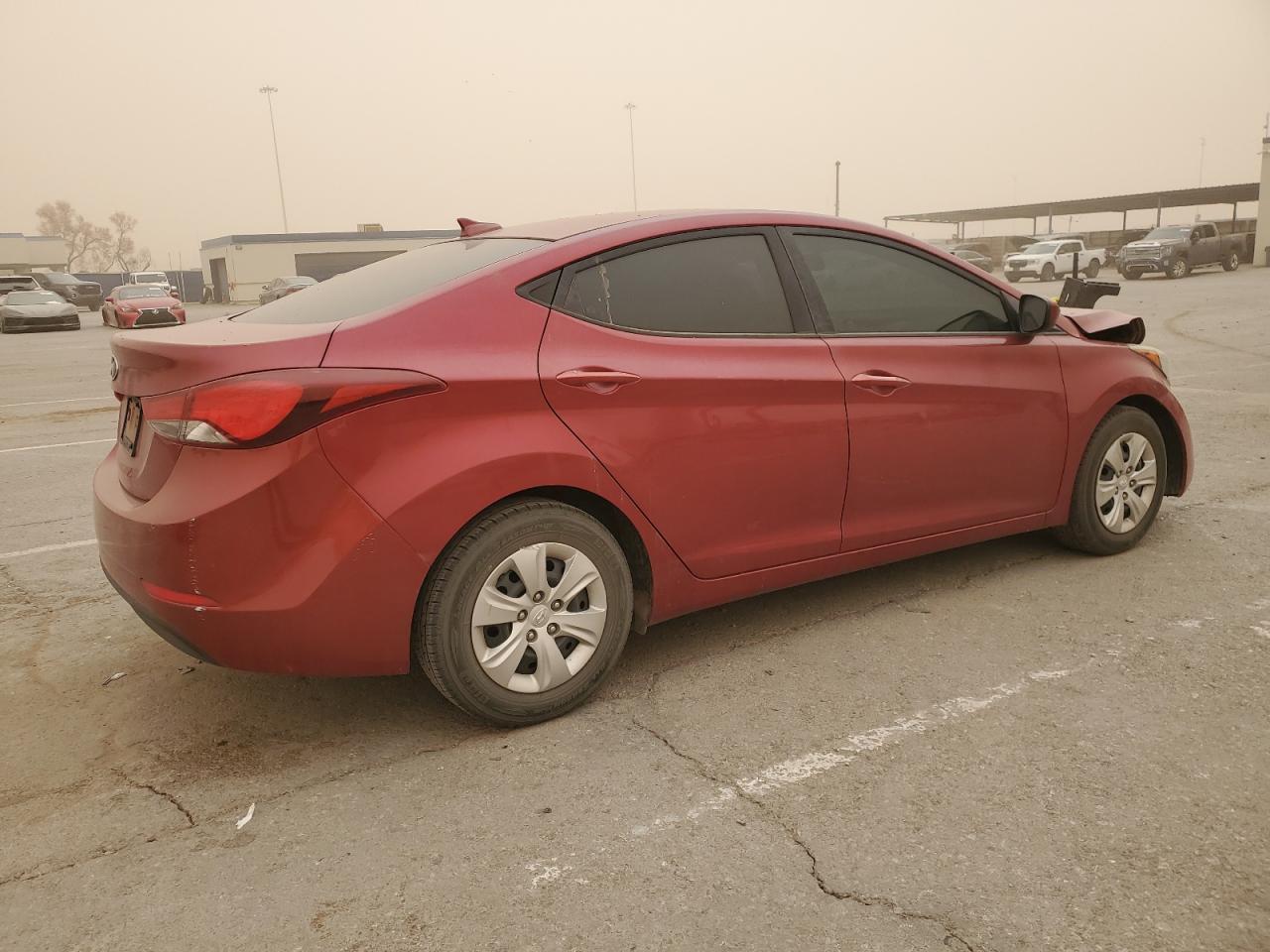 2016 Hyundai Elantra - Image 3
