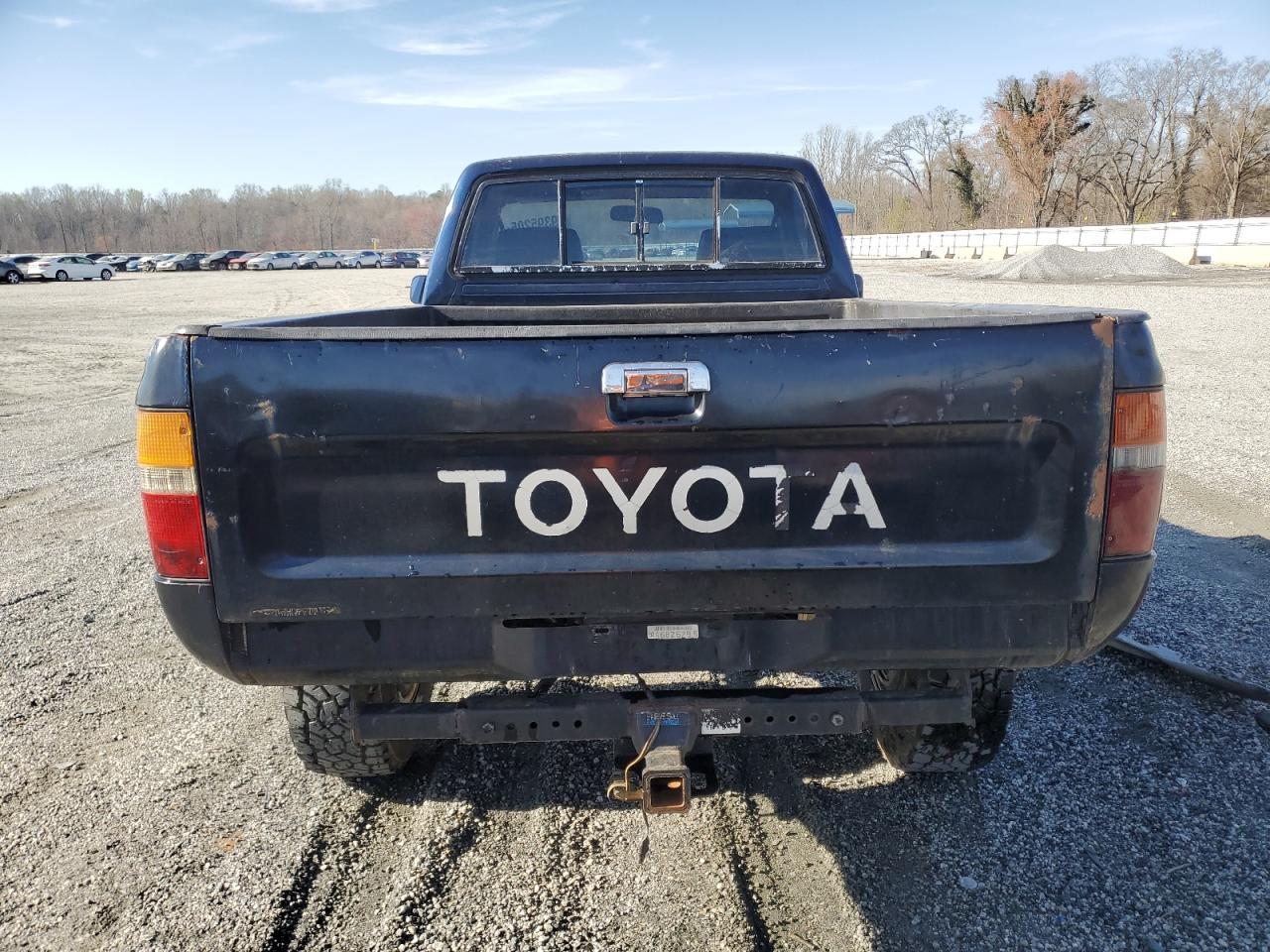 1992 Toyota Pickup 1/2 Ton Short Wheelbase Dlx VIN: JT4RN01P1N0036016 Lot: 49395205