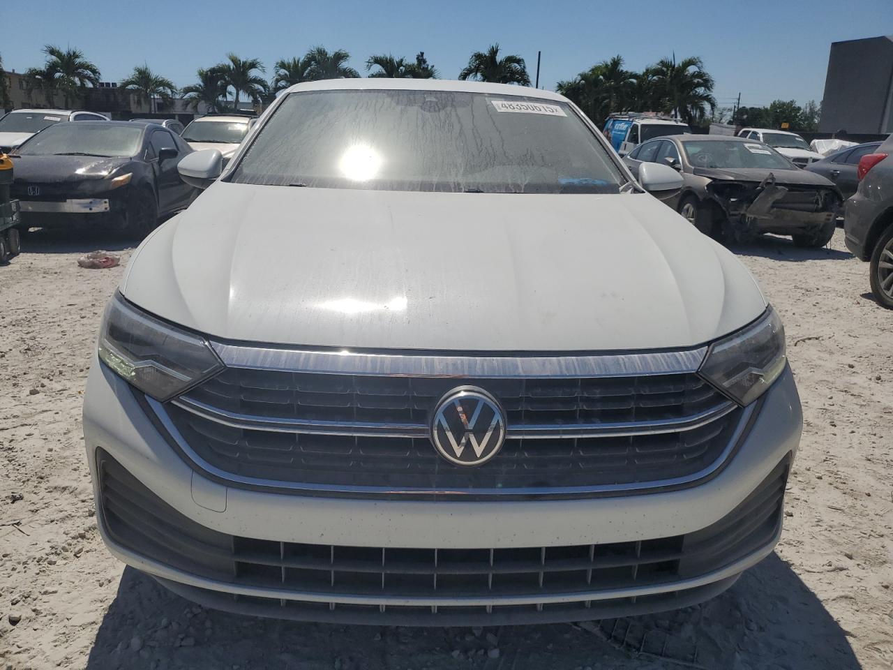 2023 Volkswagen Jetta - Image 5