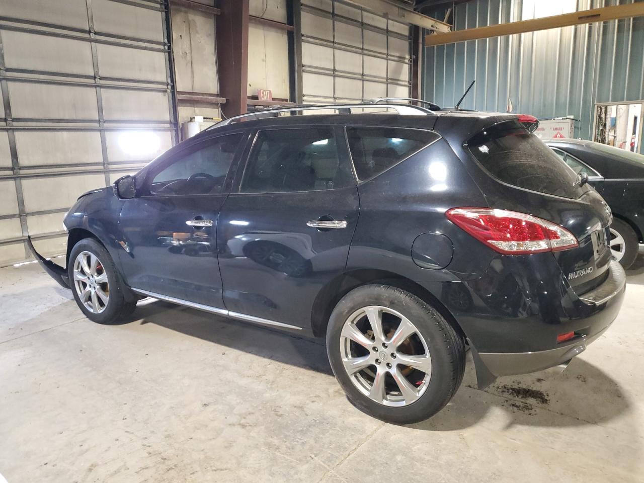 2012 Nissan Murano - Image 2