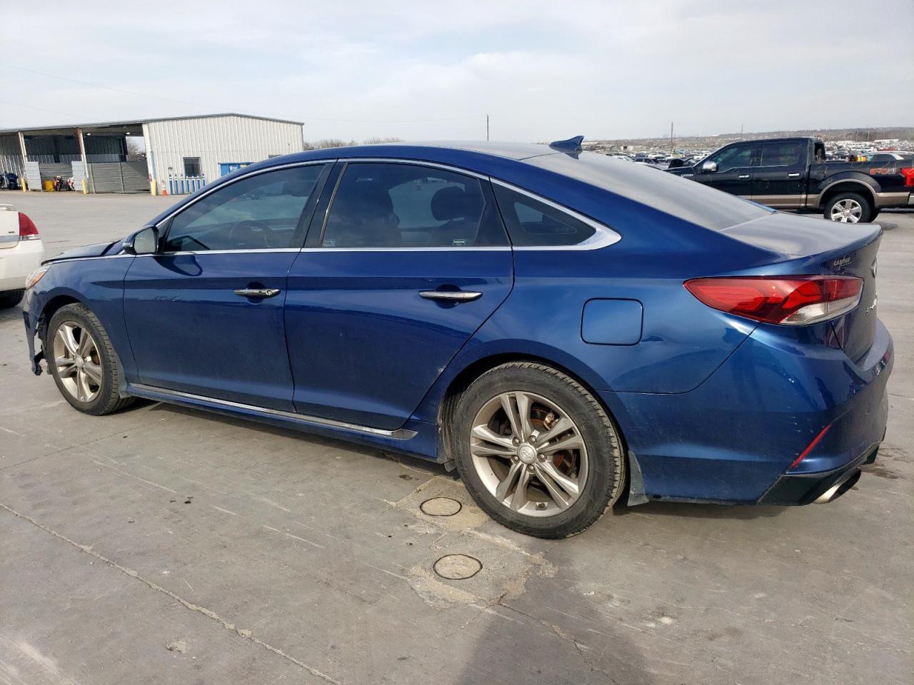 2019 Hyundai Sonata - Image 2