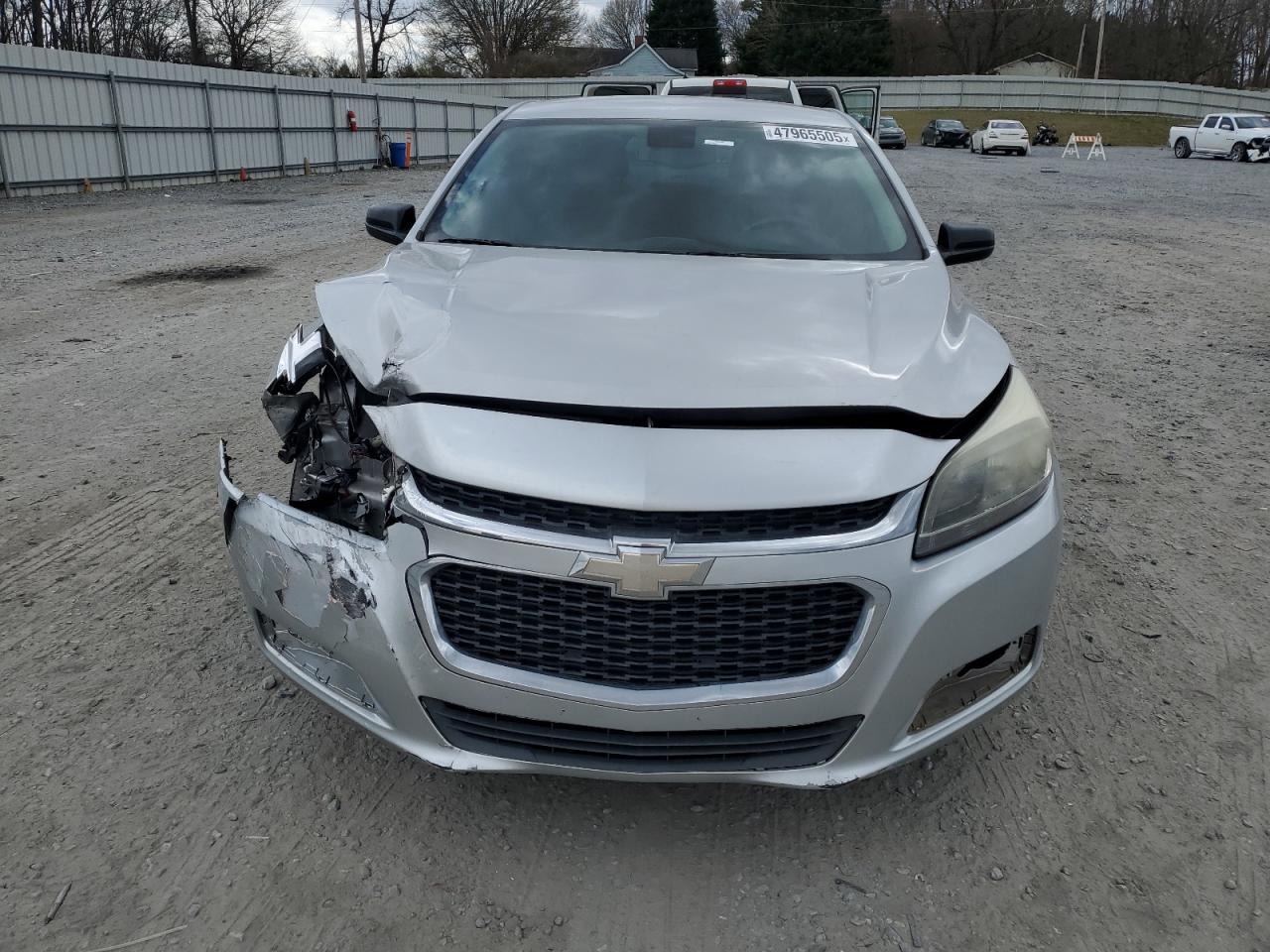 2015 Chevrolet Malibu - Image 5
