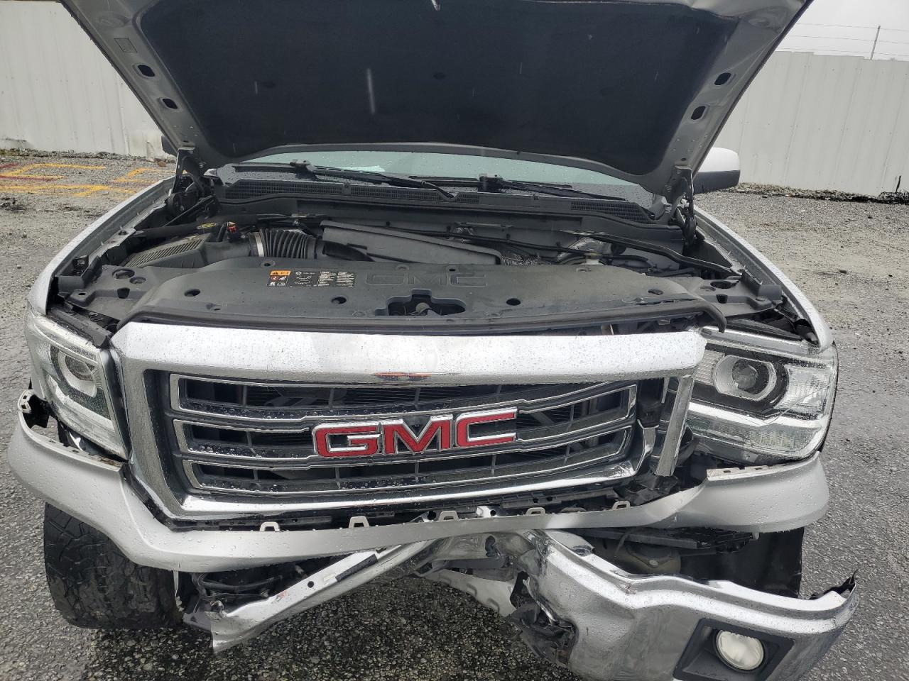 2014 GMC Sierra - Image 11