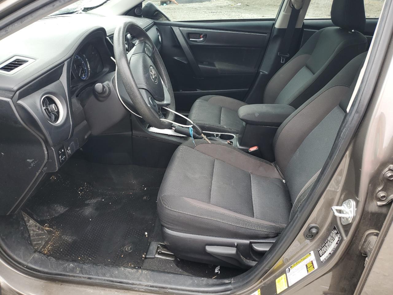 2019 Toyota Corolla L VIN: 2T1BURHE4KC198592 Lot: 50993355