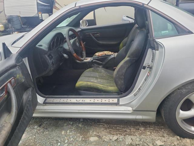 2001 MERCEDES-BENZ SLK 320