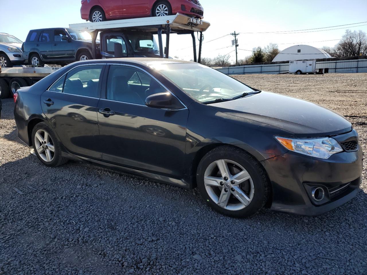 2014 Toyota Camry - Image 4