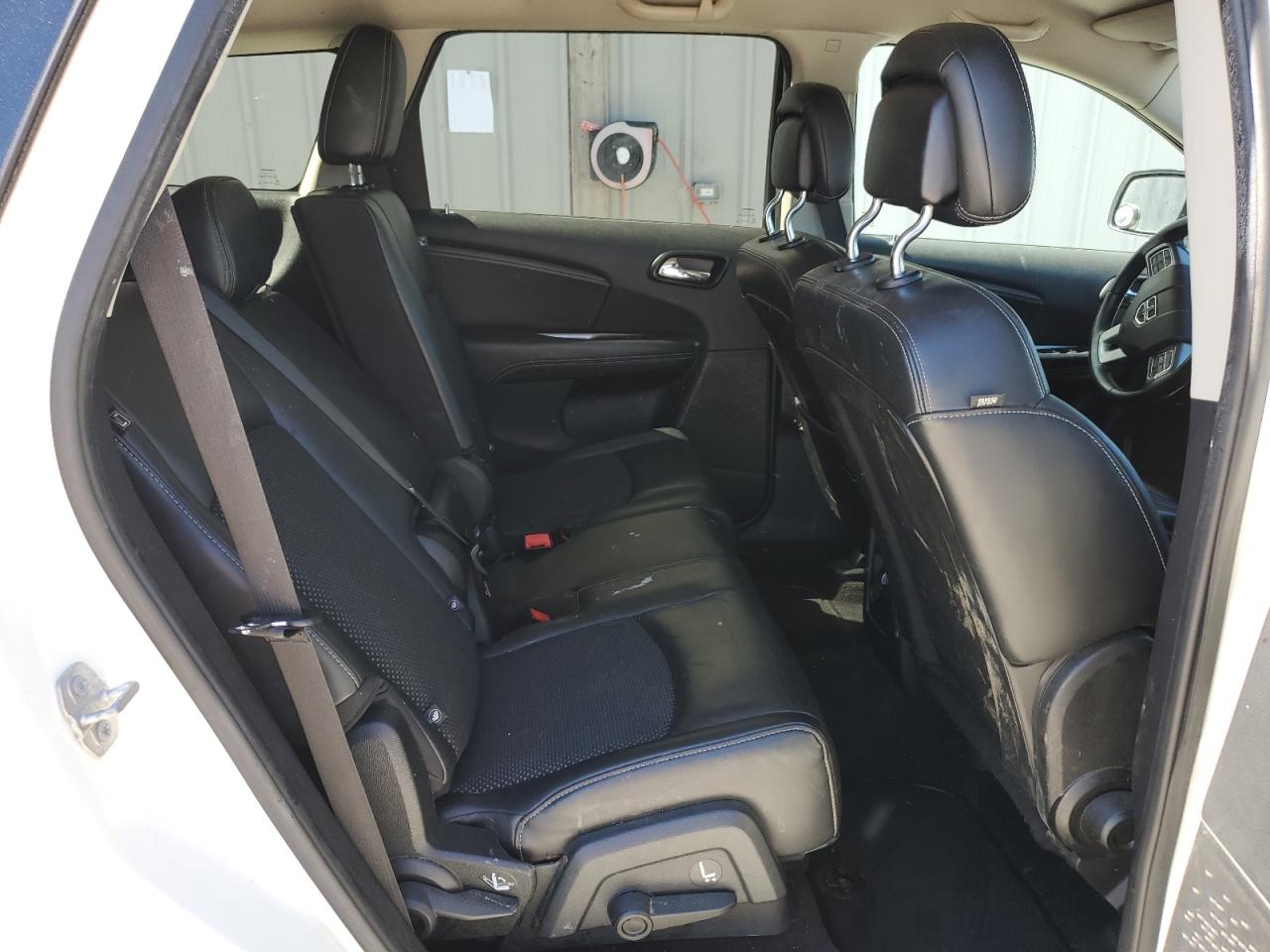 2017 Dodge Journey - Image 11