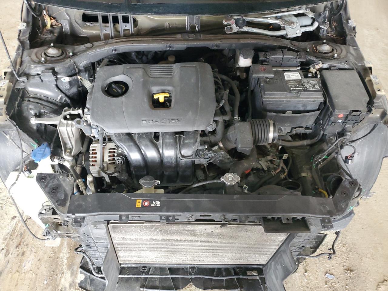 2019 Hyundai Elantra - Image 11