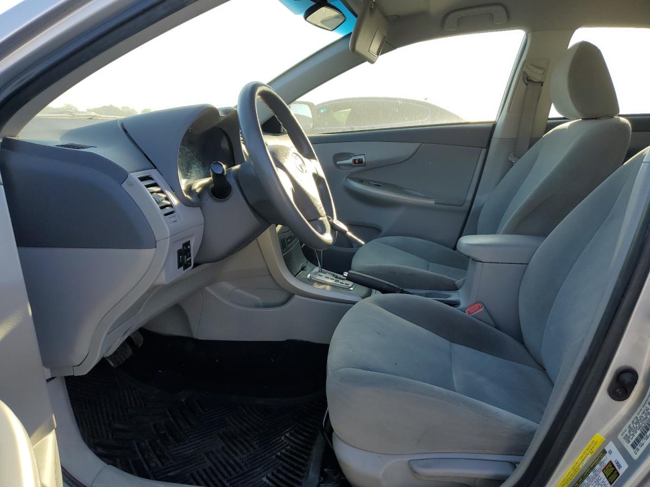 2010 Toyota Corolla - Image 7