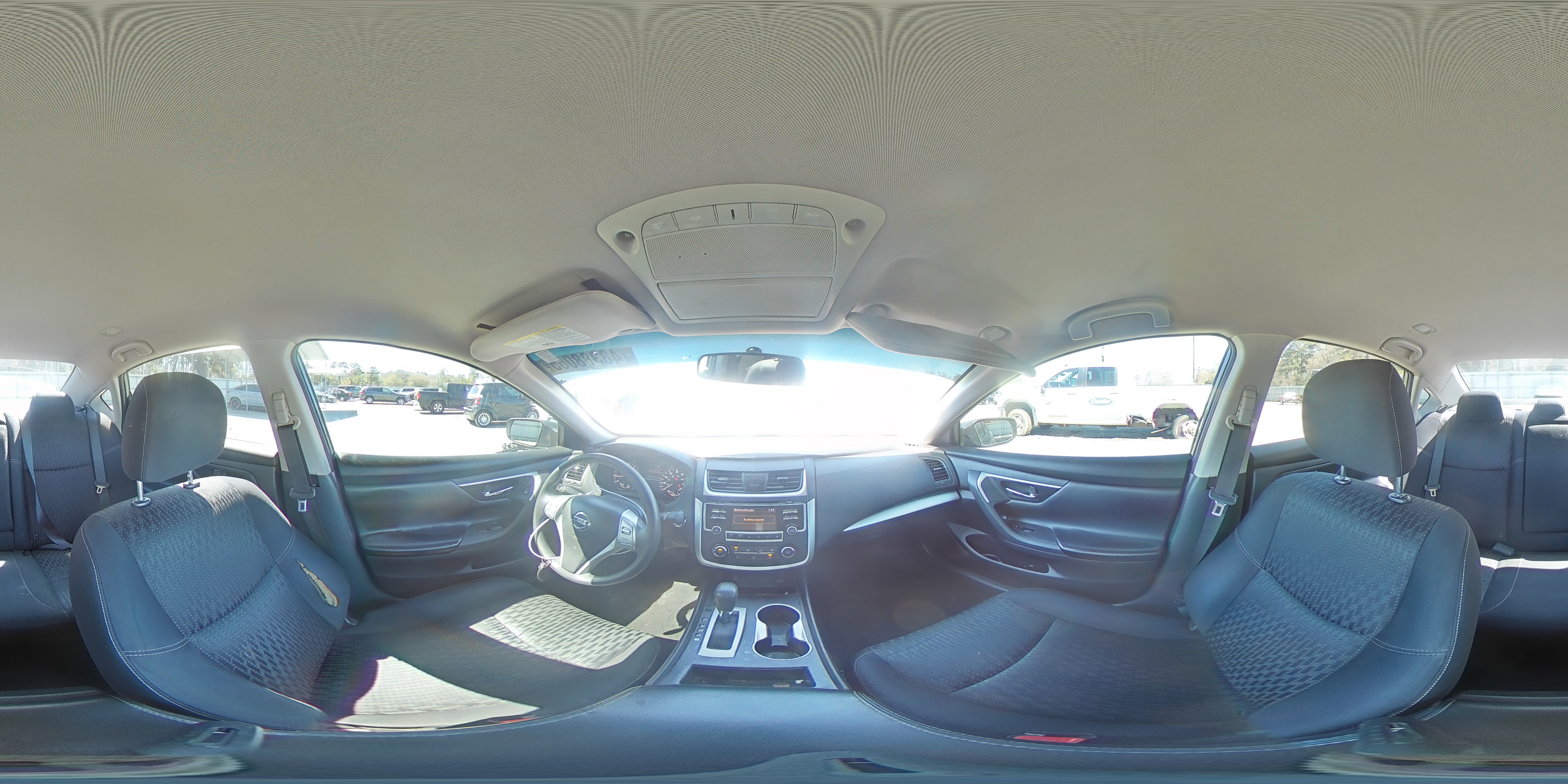 2016 Nissan Altima - Image 12