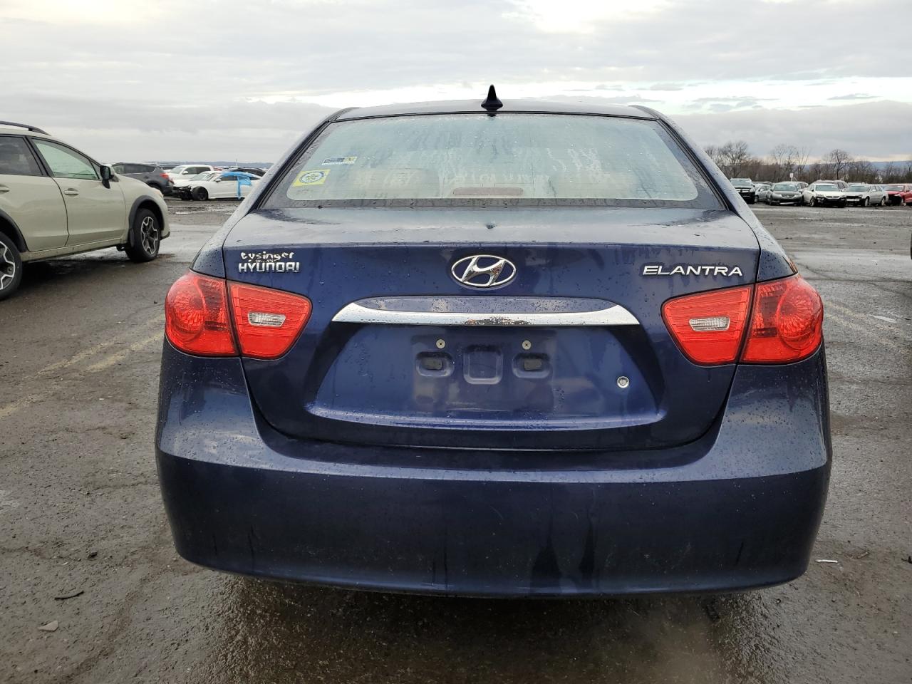 2010 Hyundai Elantra - Image 6
