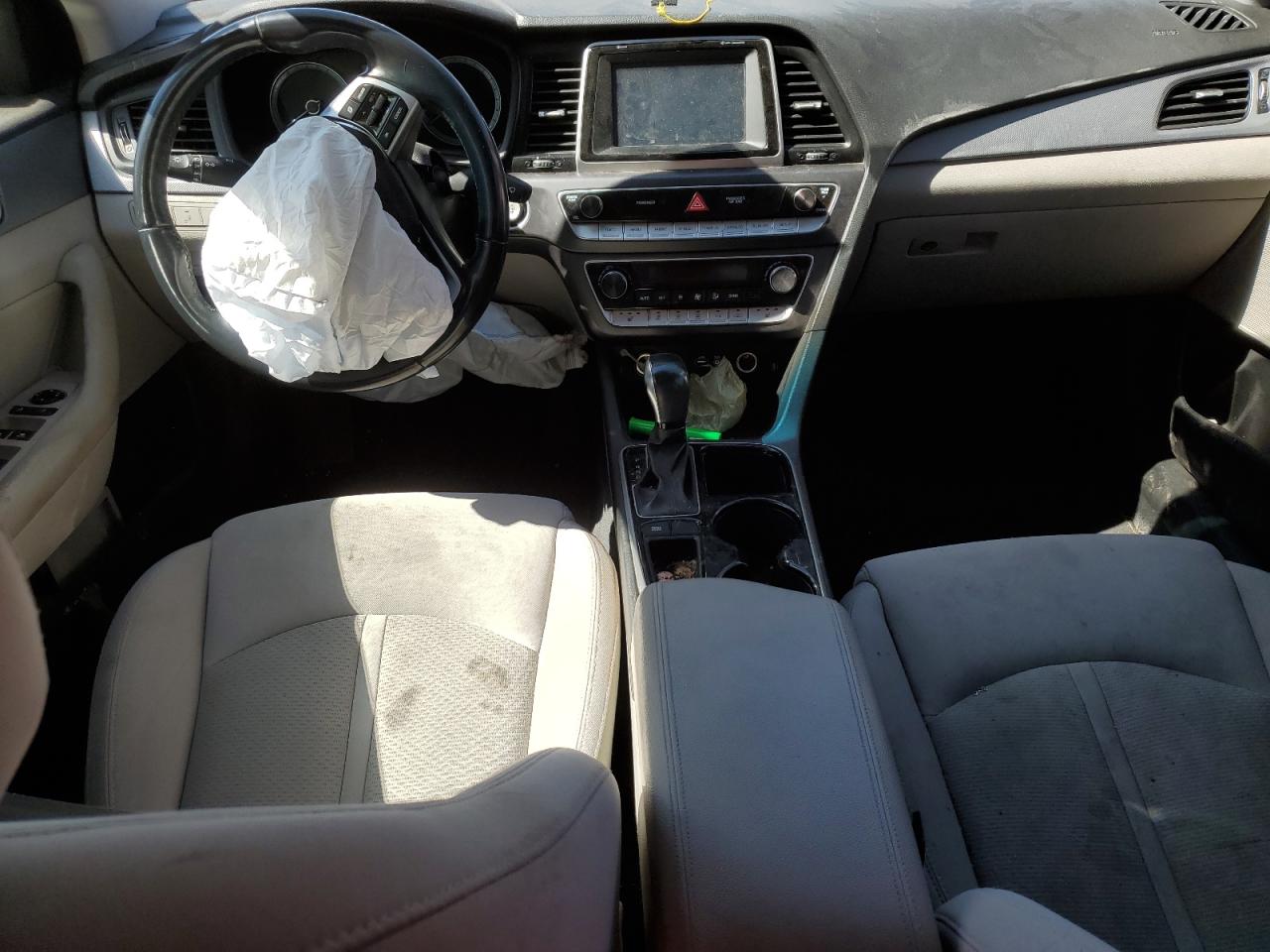 2019 Hyundai Sonata - Image 8