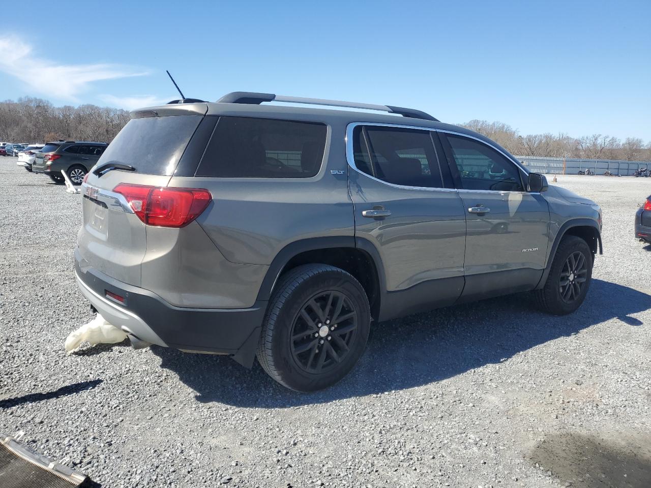 2019 GMC Acadia - Image 3