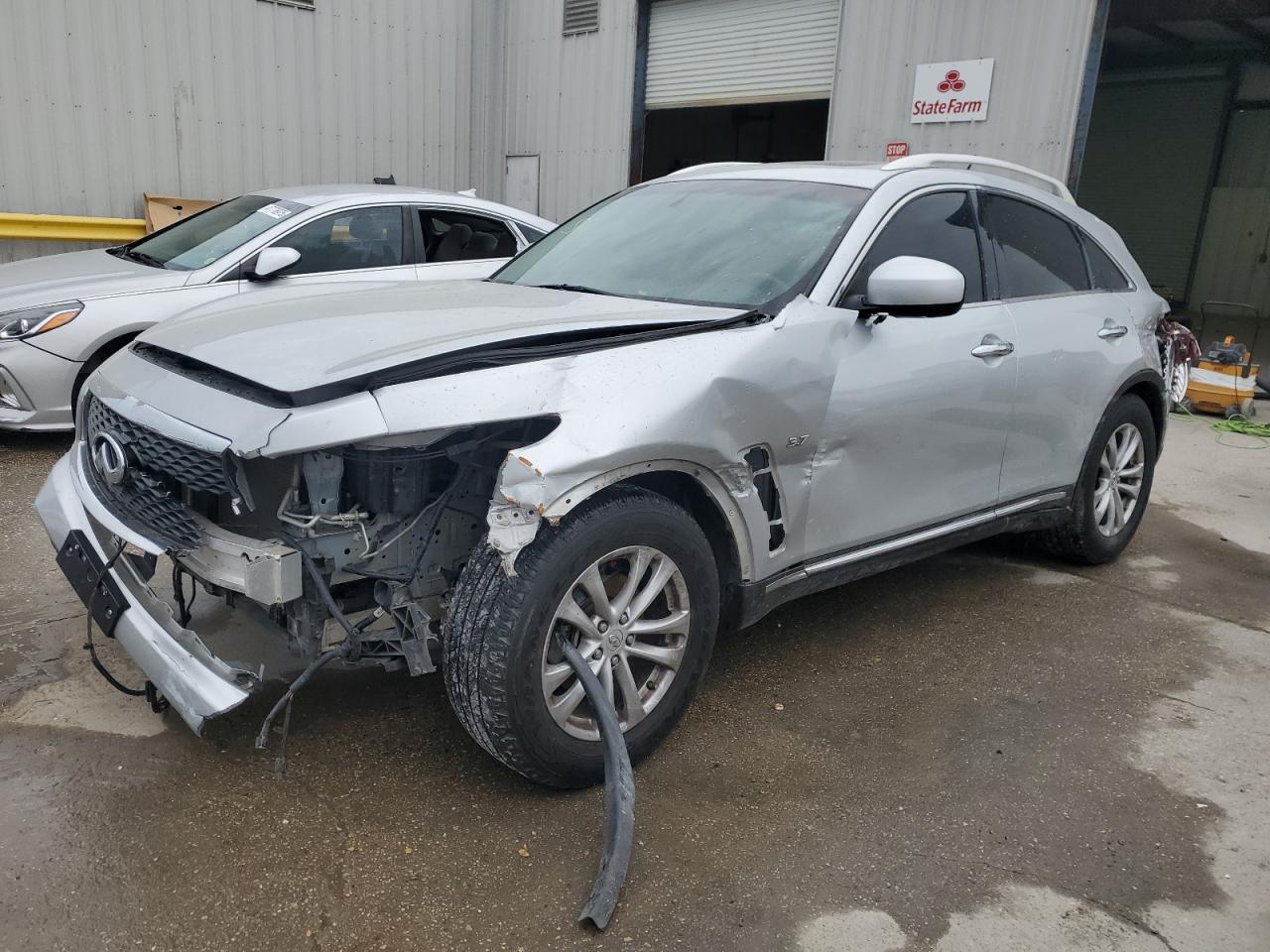 2017 Infiniti QX70 - Image 1