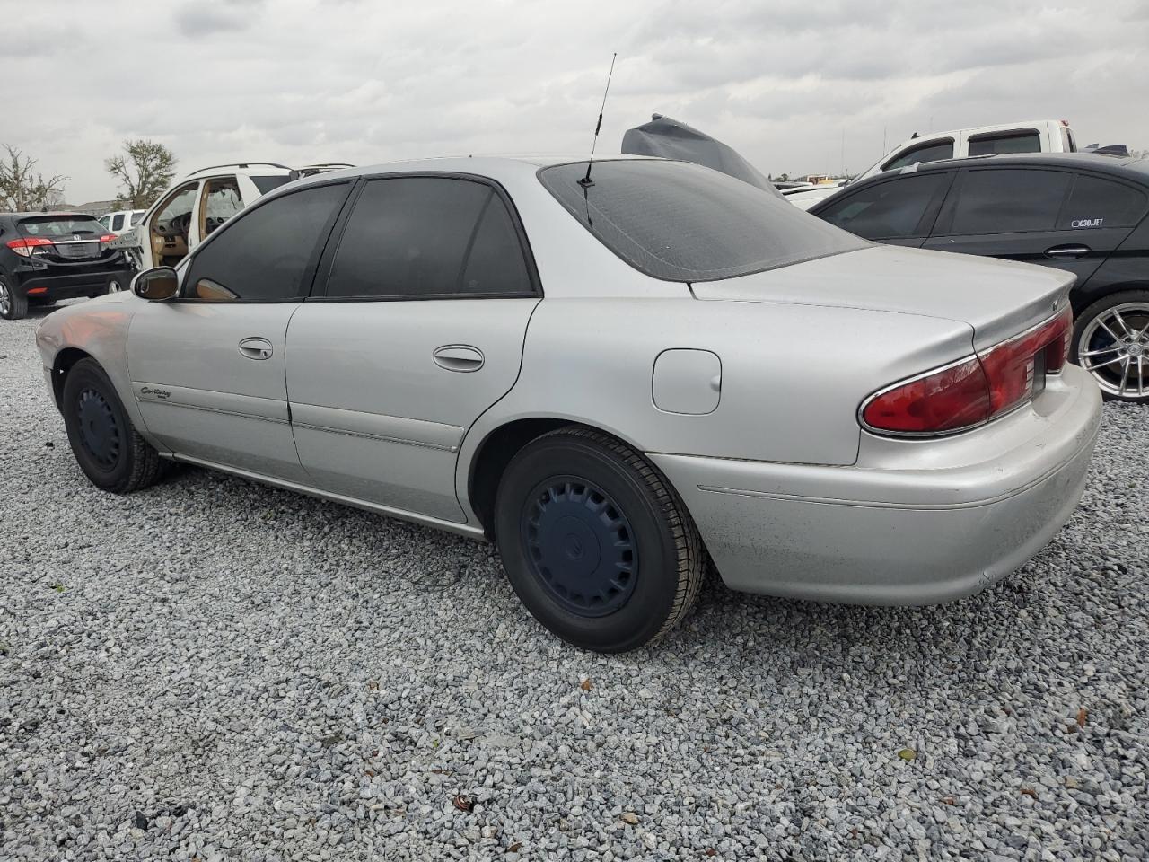 2001 Buick Century - Image 2