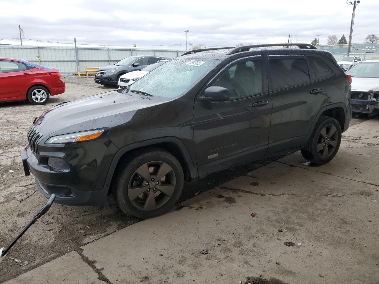 2016 Jeep Cherokee Latitude na sprzedaż w Dyer, IN - Front End