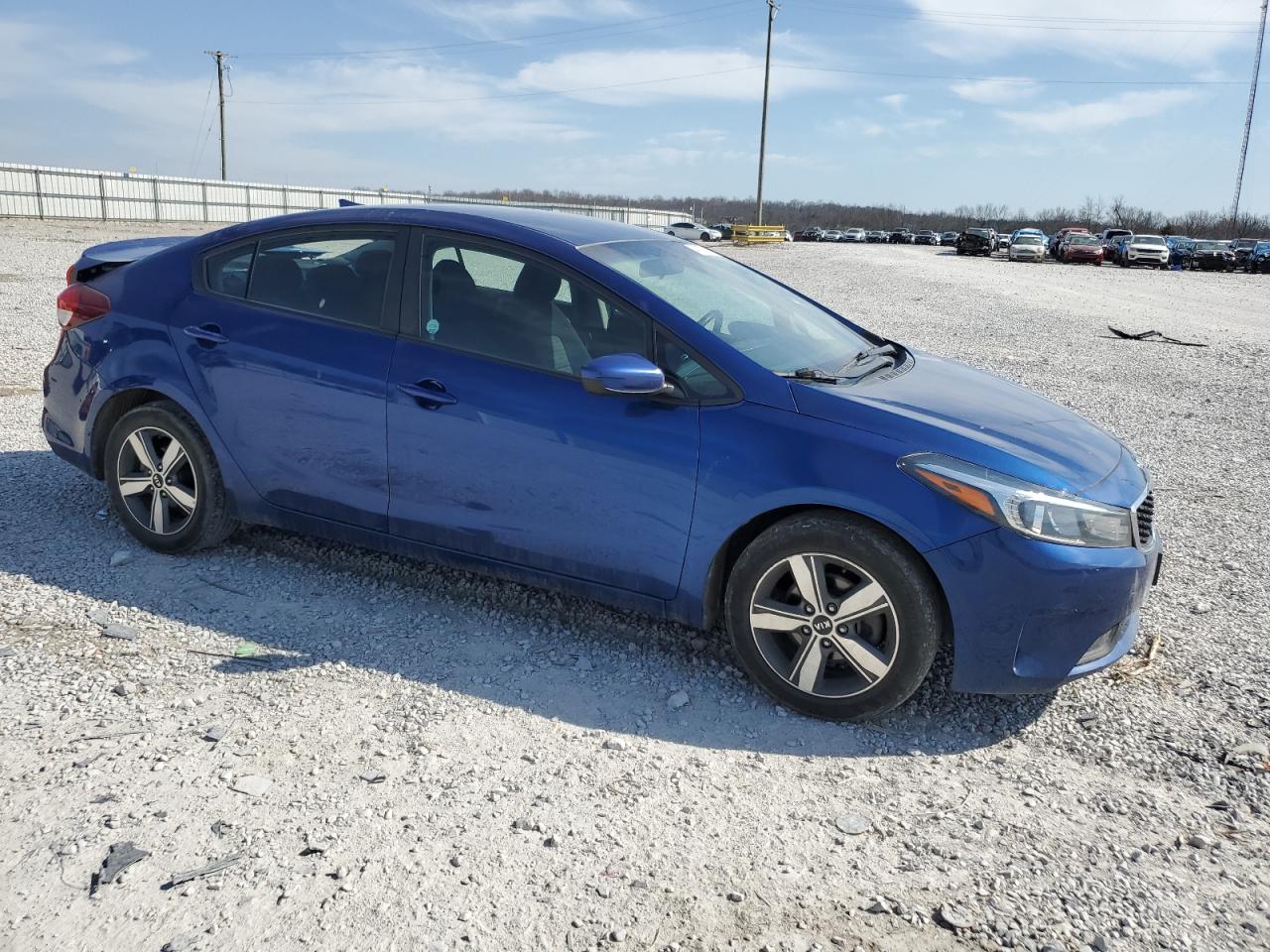 2018 Kia Forte - Image 4